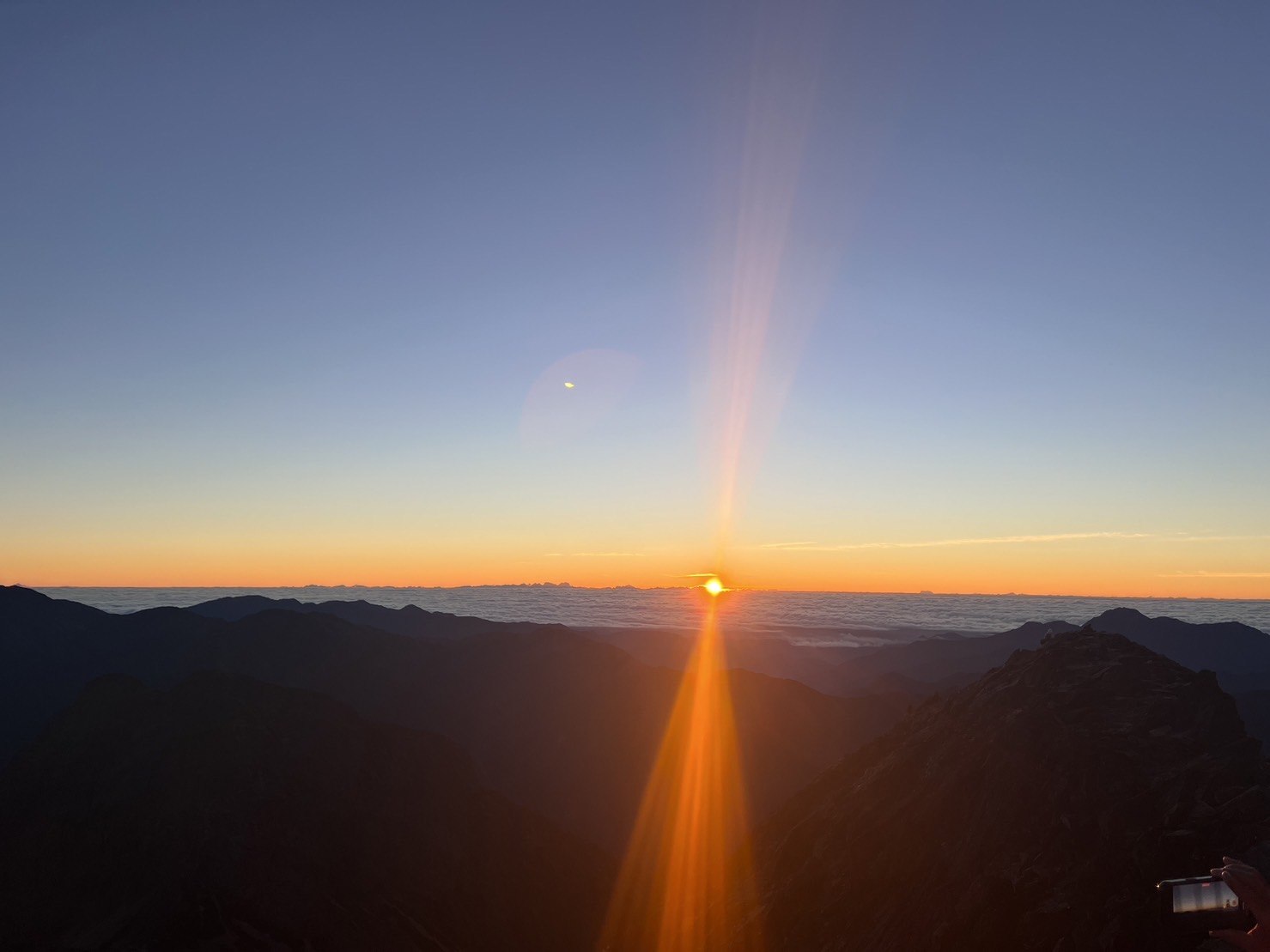 玉山主峰日出