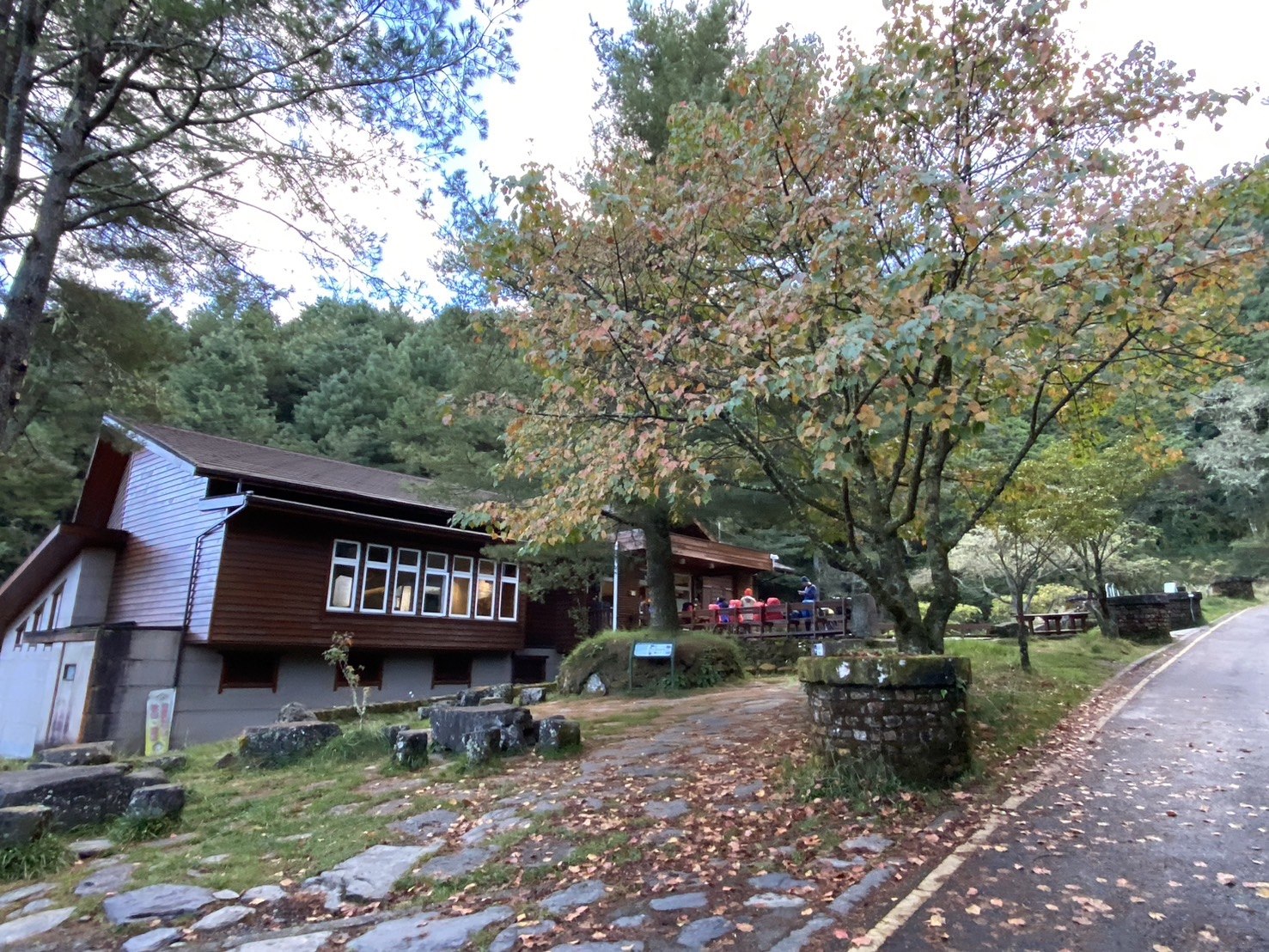 玉山前峰登山路程紀錄、排雲管理處