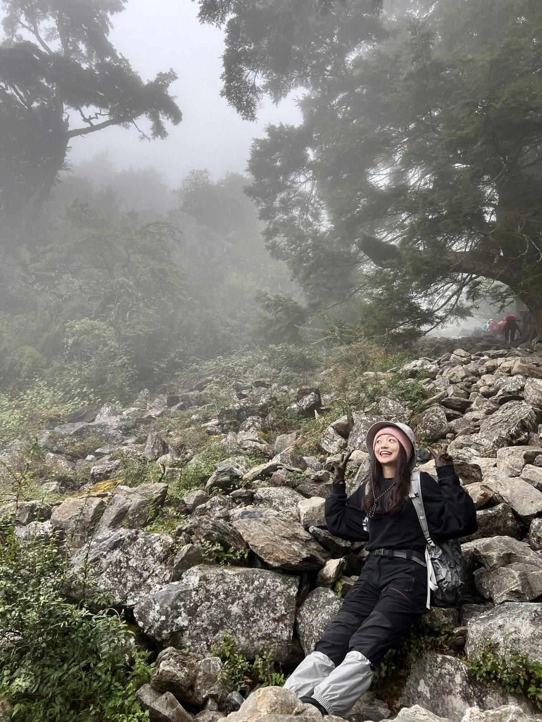 玉山前峰登山路程紀錄、下山下雨