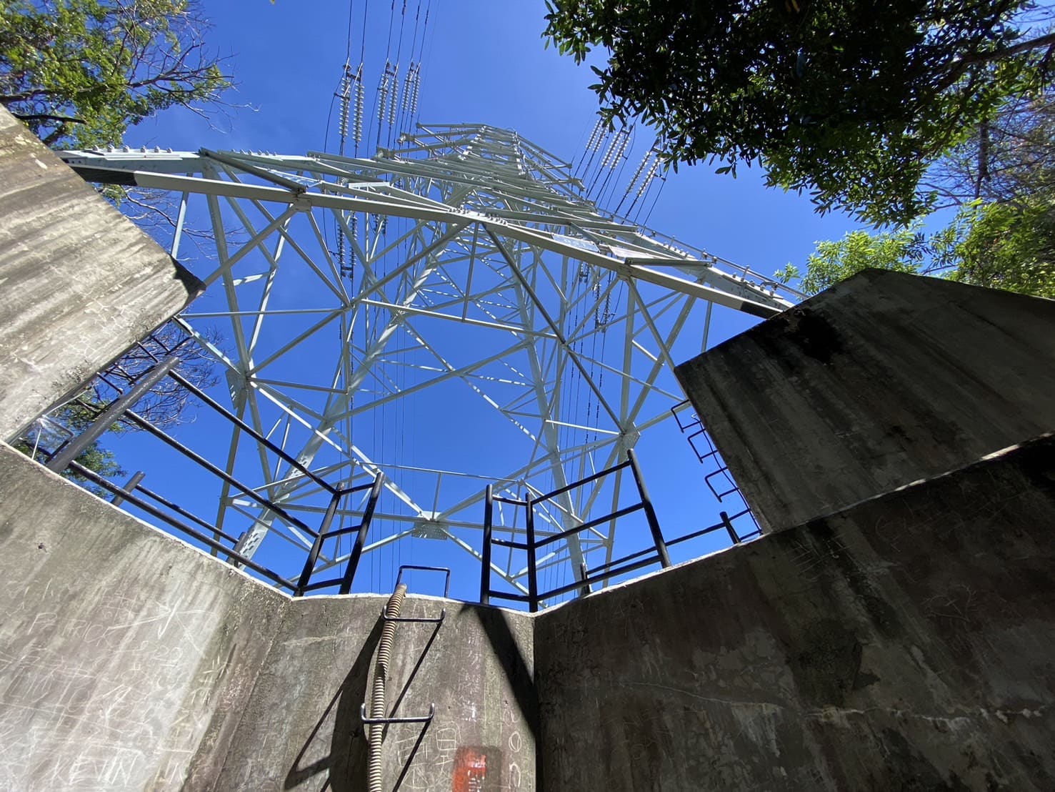 谷關七雄｜東卯山登山路程紀錄｜電塔