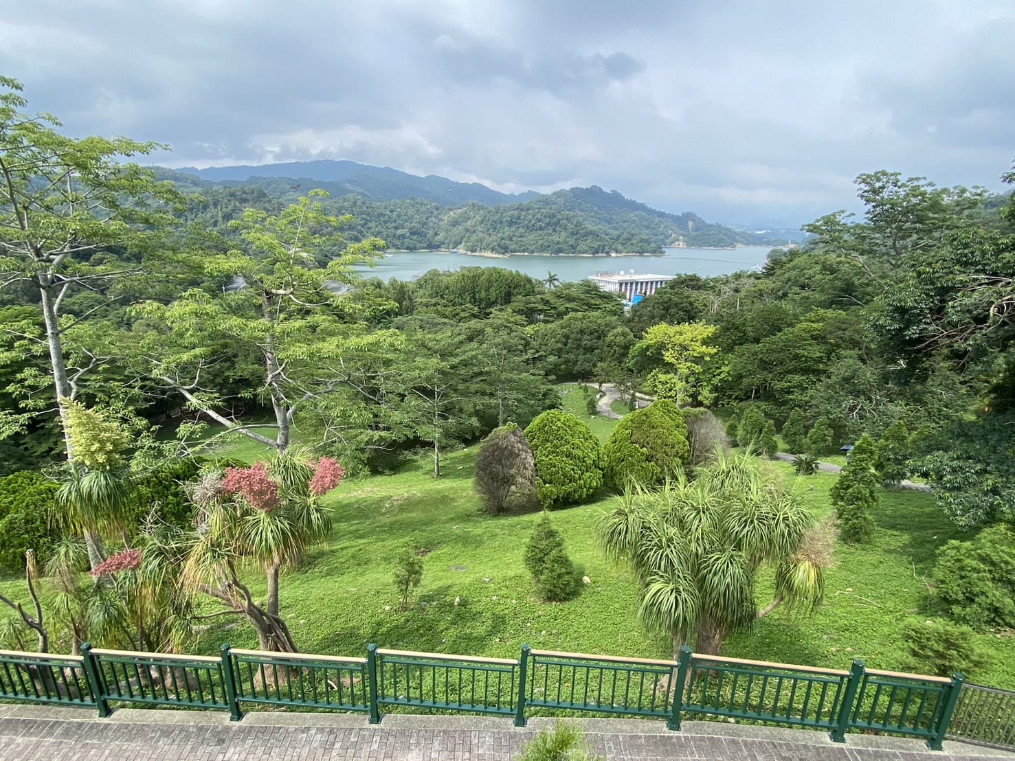 卓蘭景點-鯉魚潭水庫