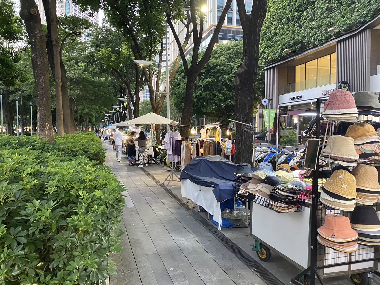 台中景點-勤美綠園道（草悟道）