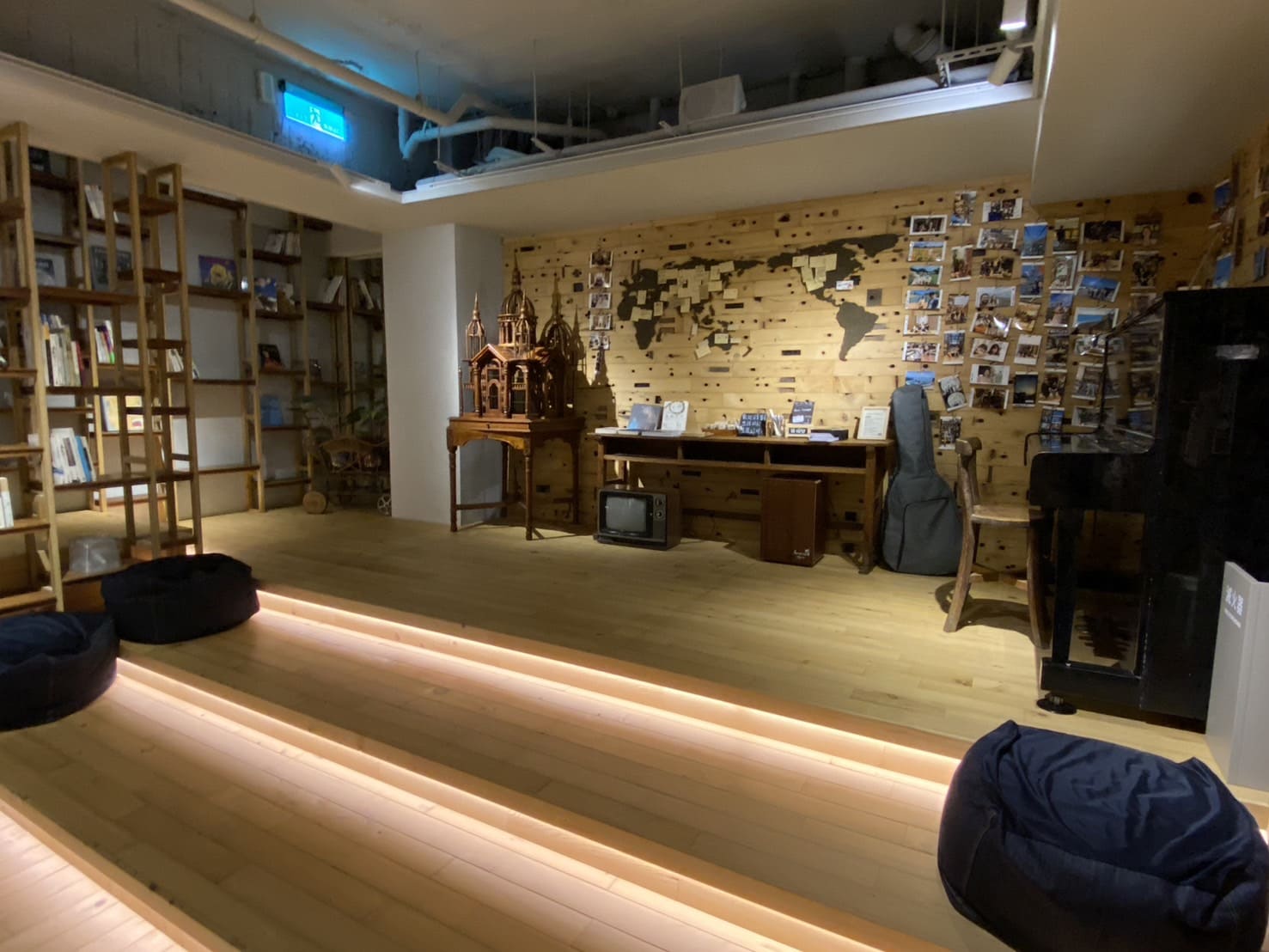台東住宿、路得行旅台東2館不打烊書店