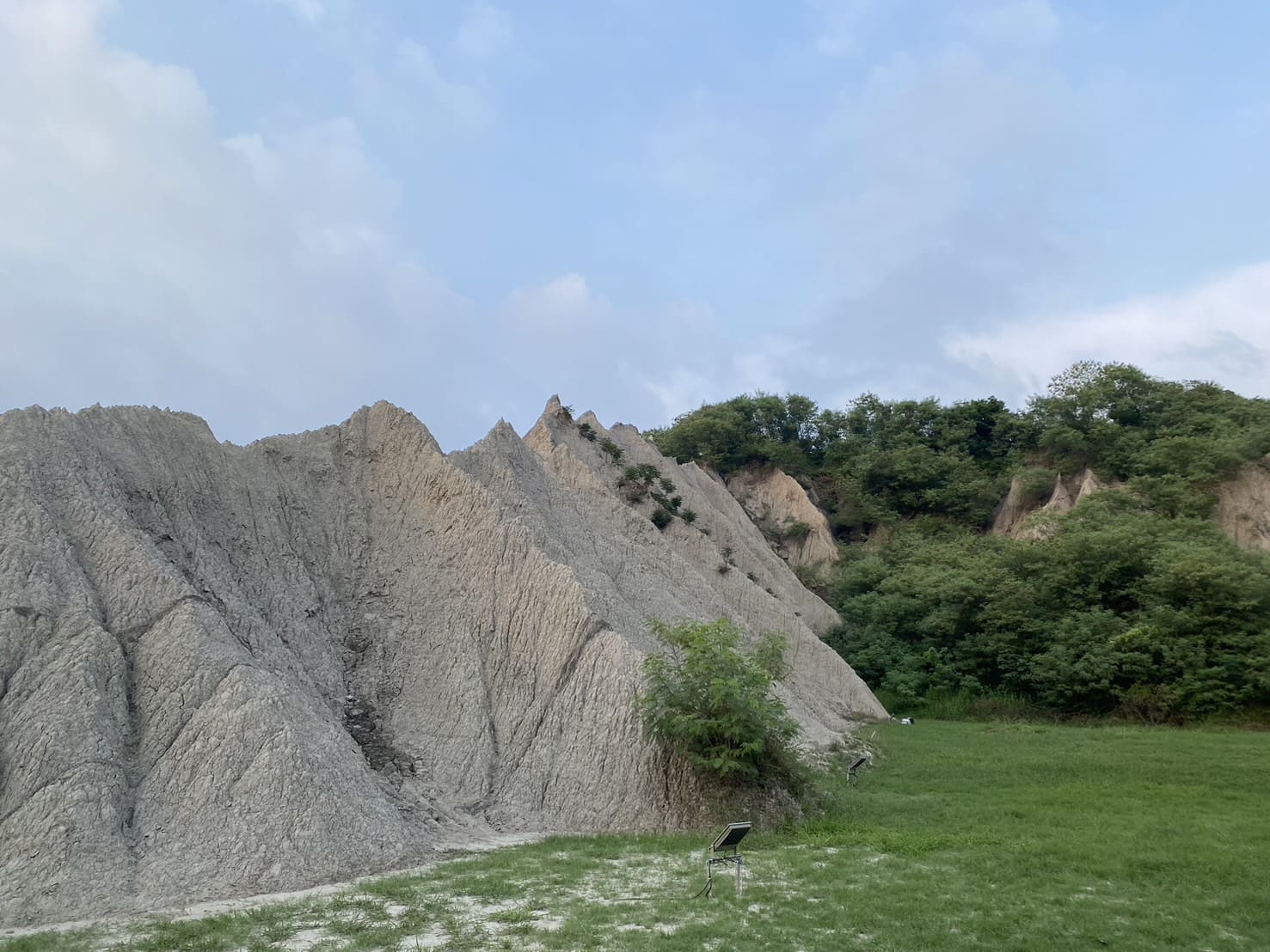 高雄景點-月世界地景公園