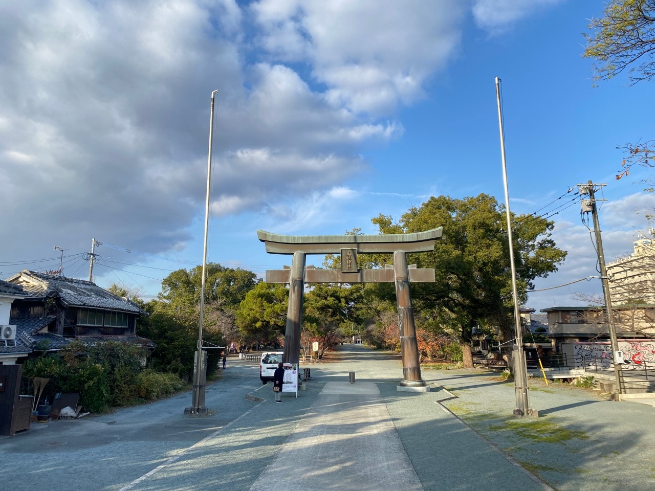 福岡三柱神社