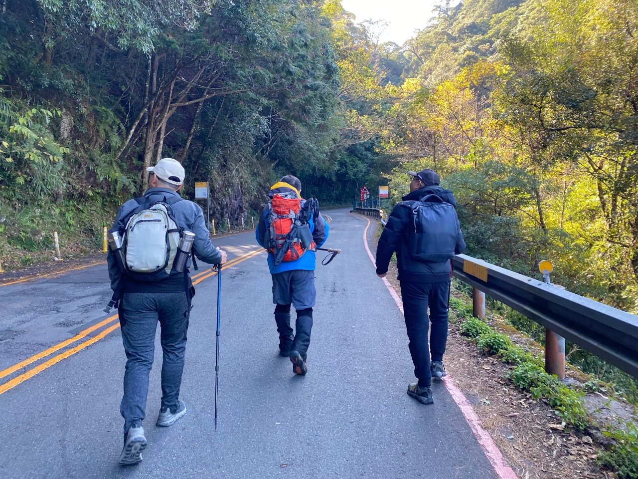 台中登山|橫沙笛縱走登山路程紀錄|享受山林間的療癒時光~橫嶺山、沙蓮山、笛吹山 - 第7張圖 橫沙笛縱走