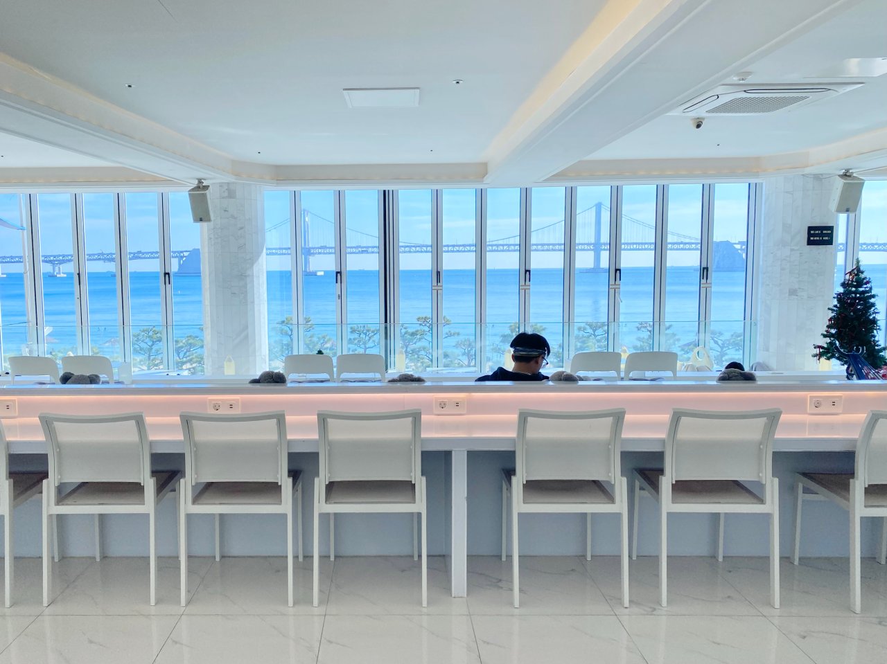 廣安里Hotel1，2F咖啡廳BYUL BED