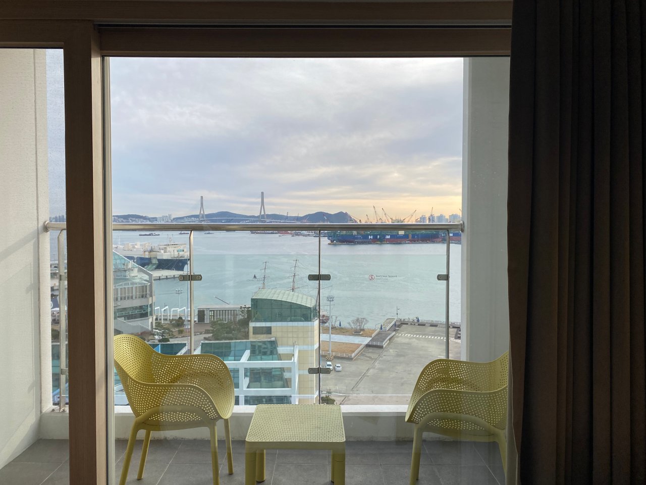 韓國|Busan CONNECT Ocean Hotel|南浦洞海景飯店,逛街看夜景超方便!釜山住宿推薦 - 第3張圖 釜山住宿推薦、Busan Connect ocean hotel海景房
