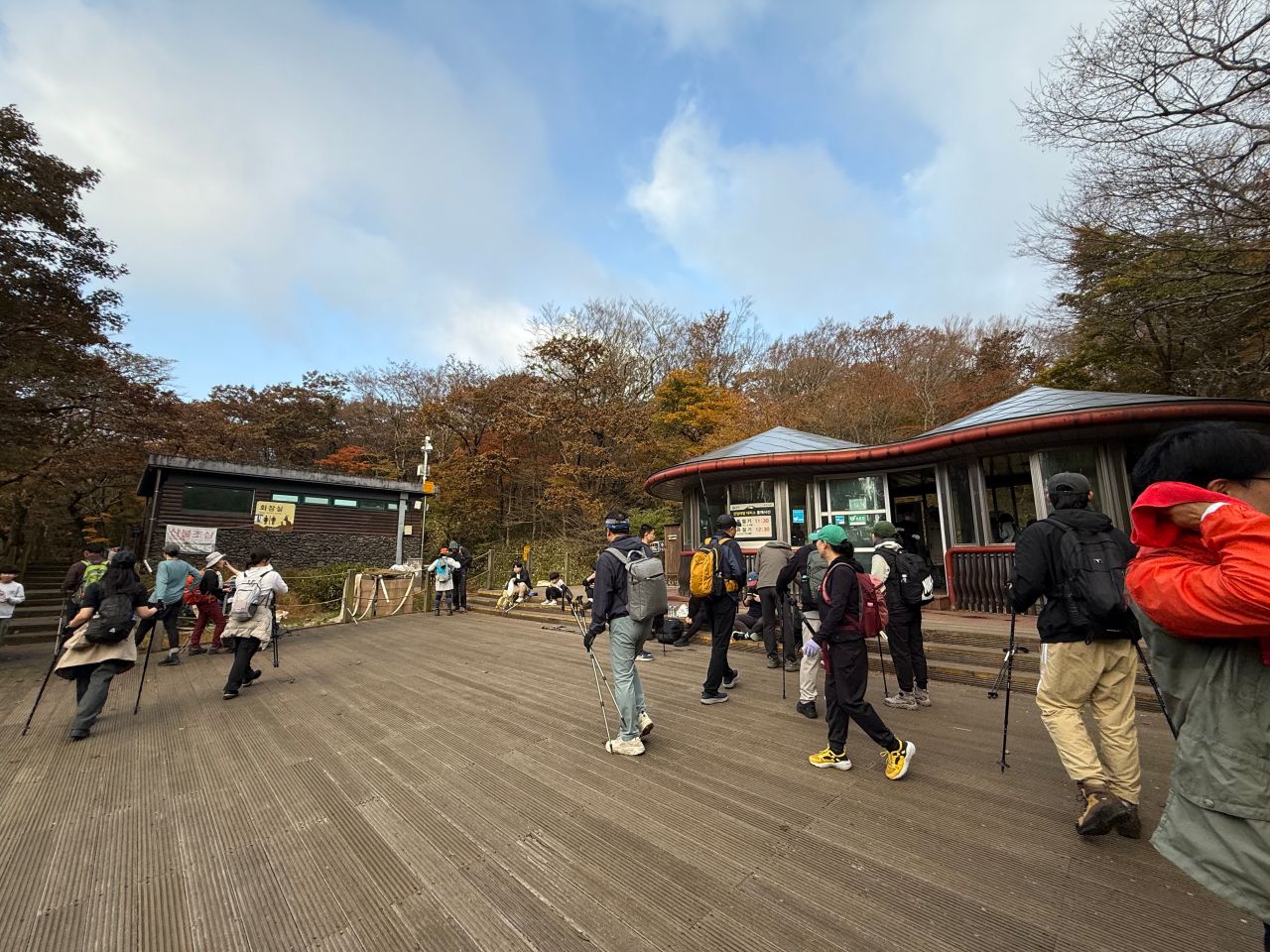 韓國｜濟州島漢拏山登山攻略｜城板岳線路程紀錄與登山資訊