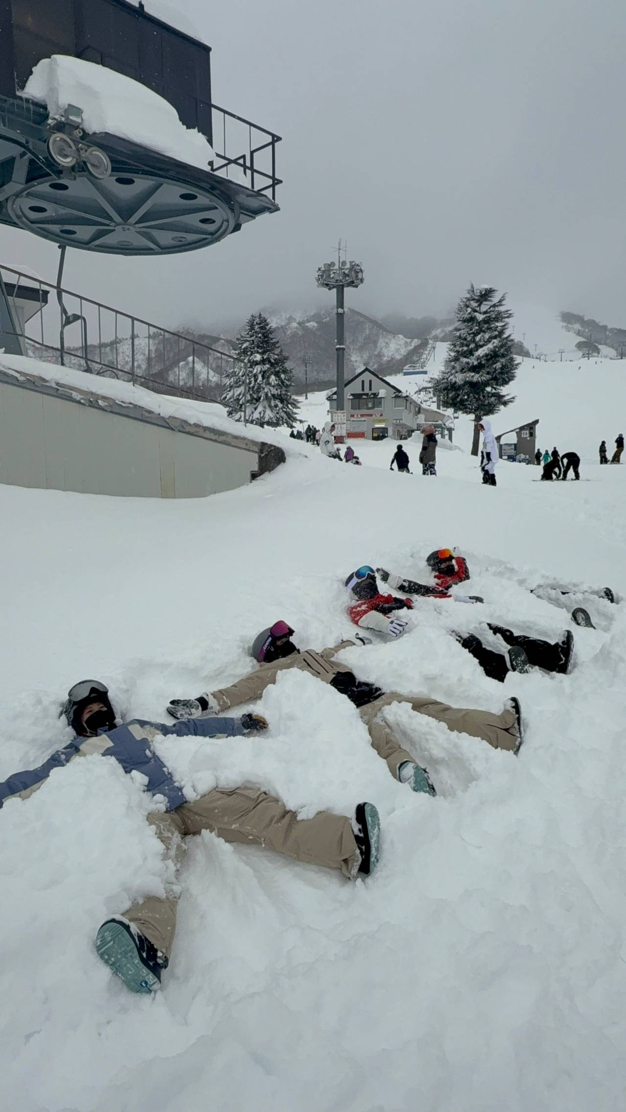 日本｜單板初體驗全記錄｜從 0 開始的滑雪之旅、實際滑雪體驗＋準備與花費一次看