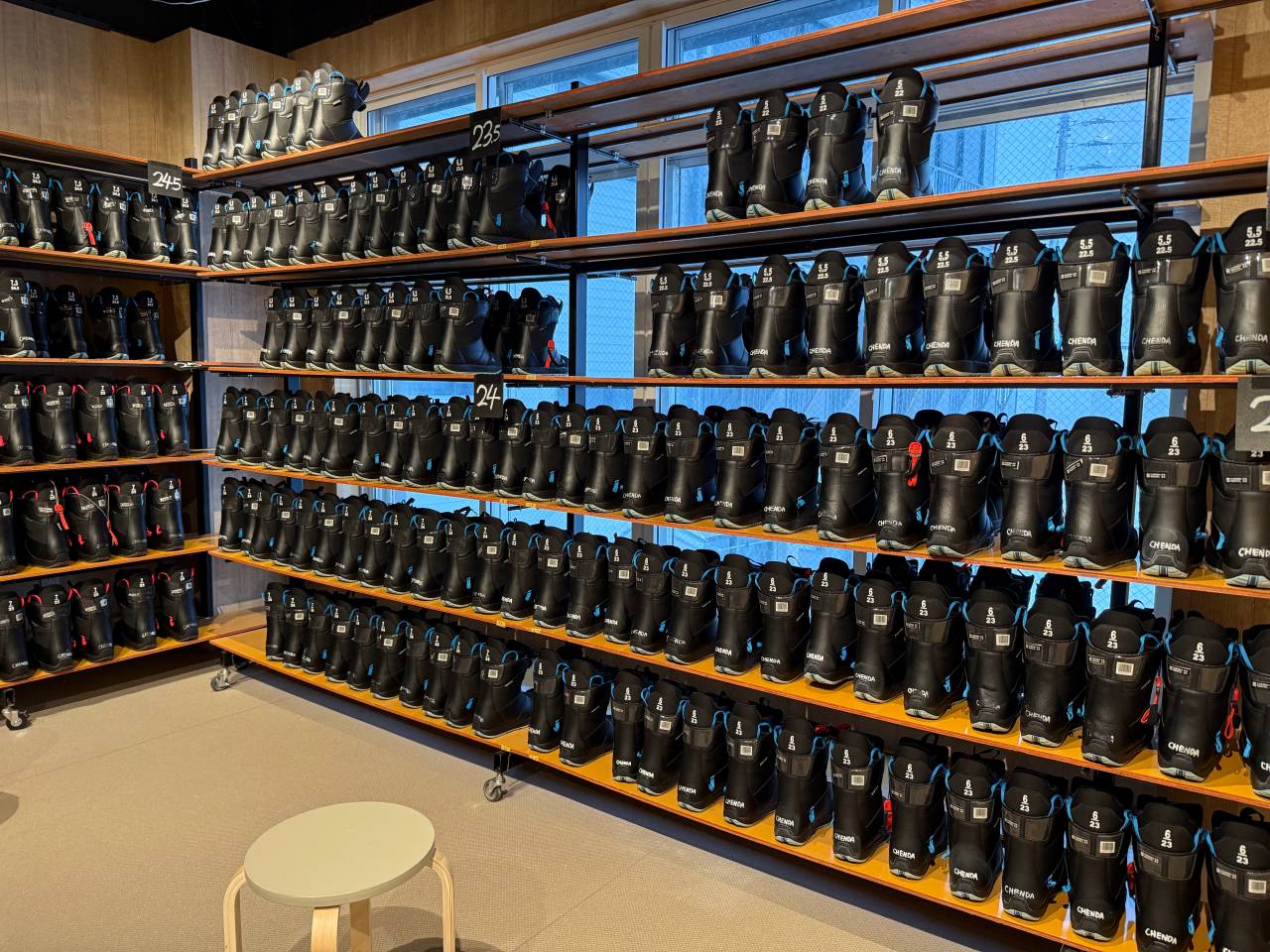 青達雪具